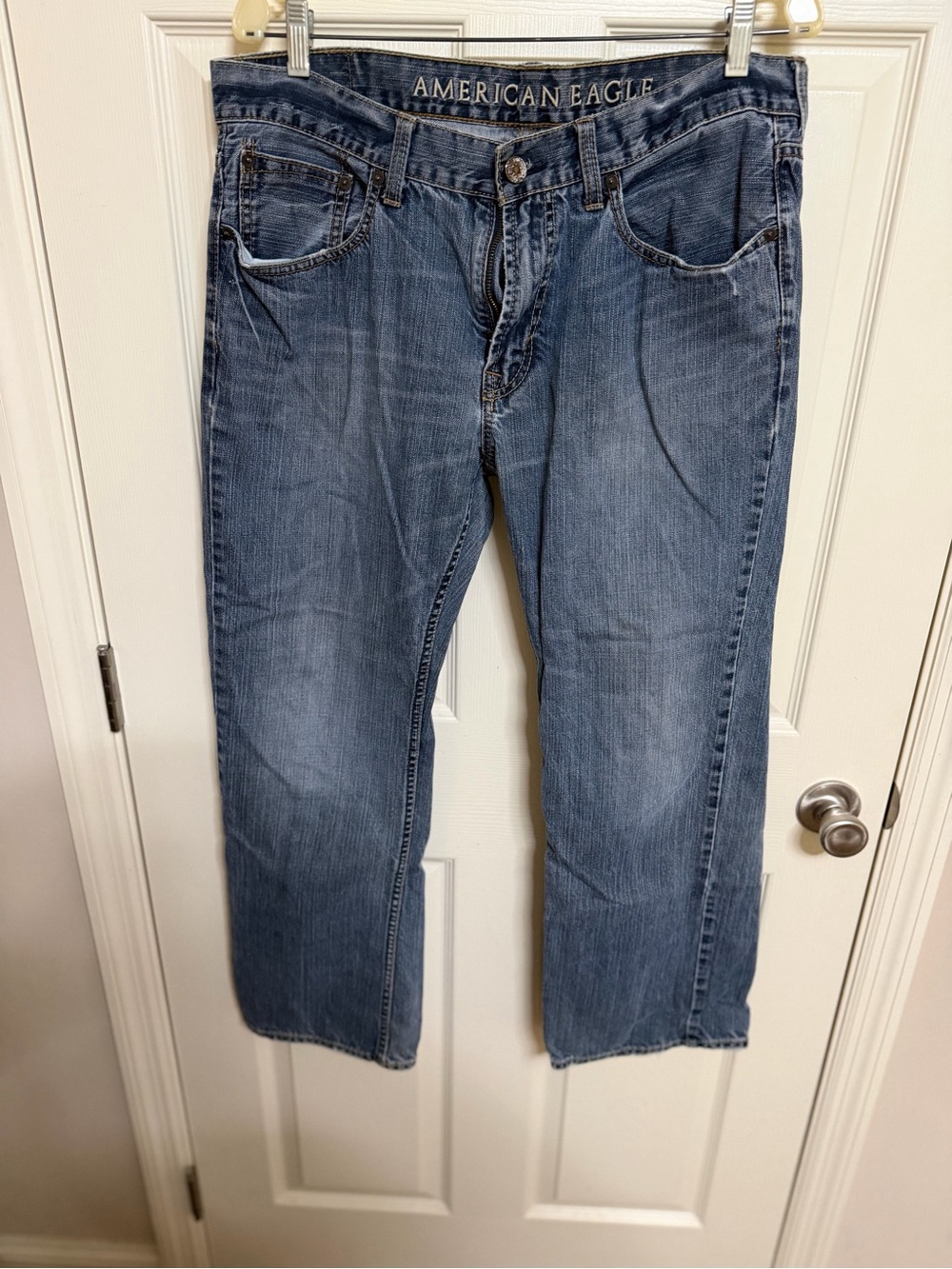 American Eagle Outfitters Low Rise Boot Jeans size 38x 30.